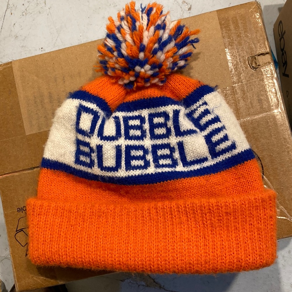 Vintage Dubble Bubble ski pom hat
